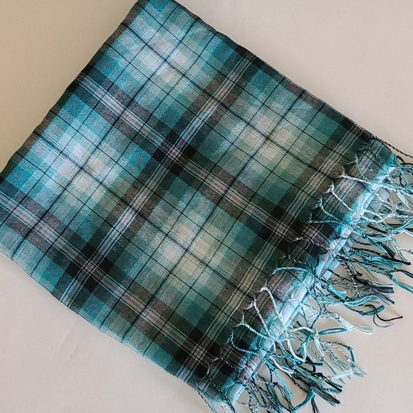 Accessories - Plaid fringe scarf